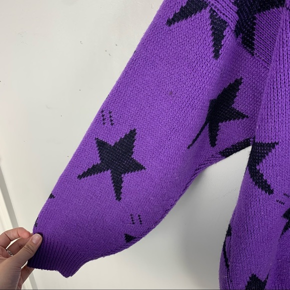 Vintage 90s Purple & Black Star Print Knit Sweater - Picture 4 of 4